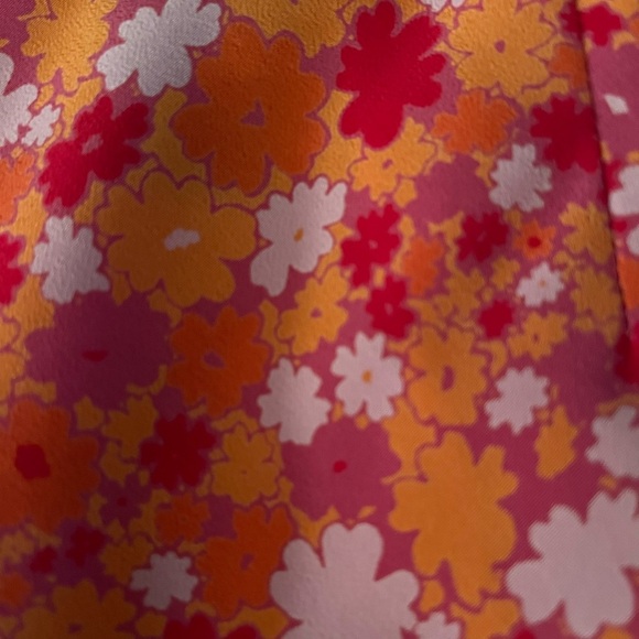 Express Flower Skirt - Picture 3 of 3